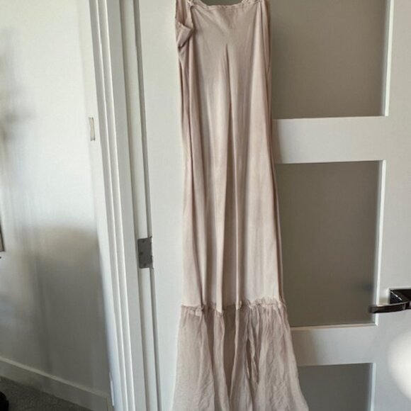 Long Slip Dresses with Organza bottom by designer, Robin Kaplan, Size S - Picture 3 of 13